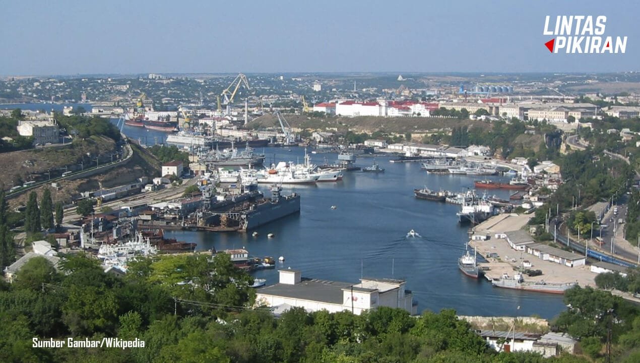Pelabuhan Sevastopol (Sumber Gambar/Wikipedia)