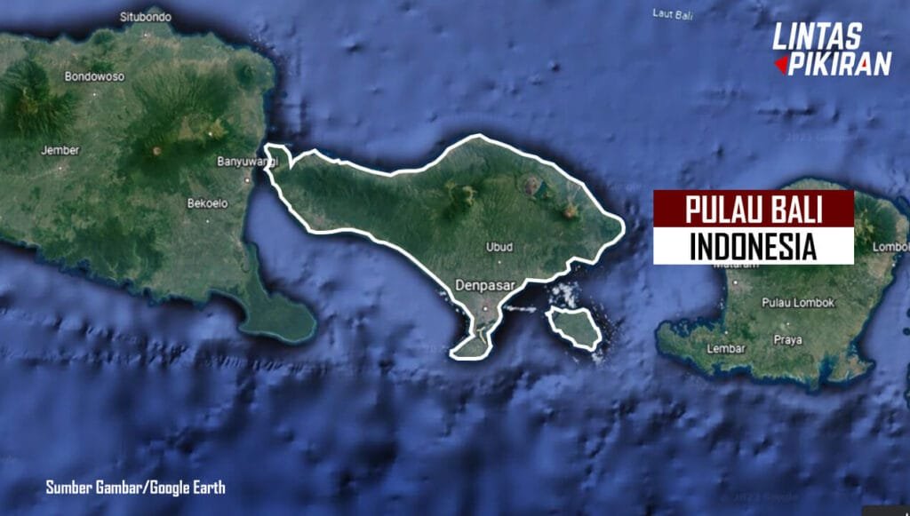 Tampilan Pulau Bali Dari Satelit (Sumber Gambar/Google Earth)