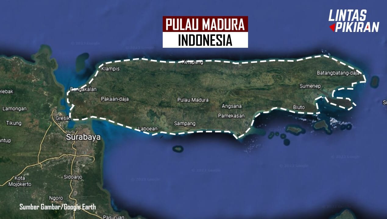 Tampilan Pulau Madura dari Satelit (Sumber Gambar/Google Earth)