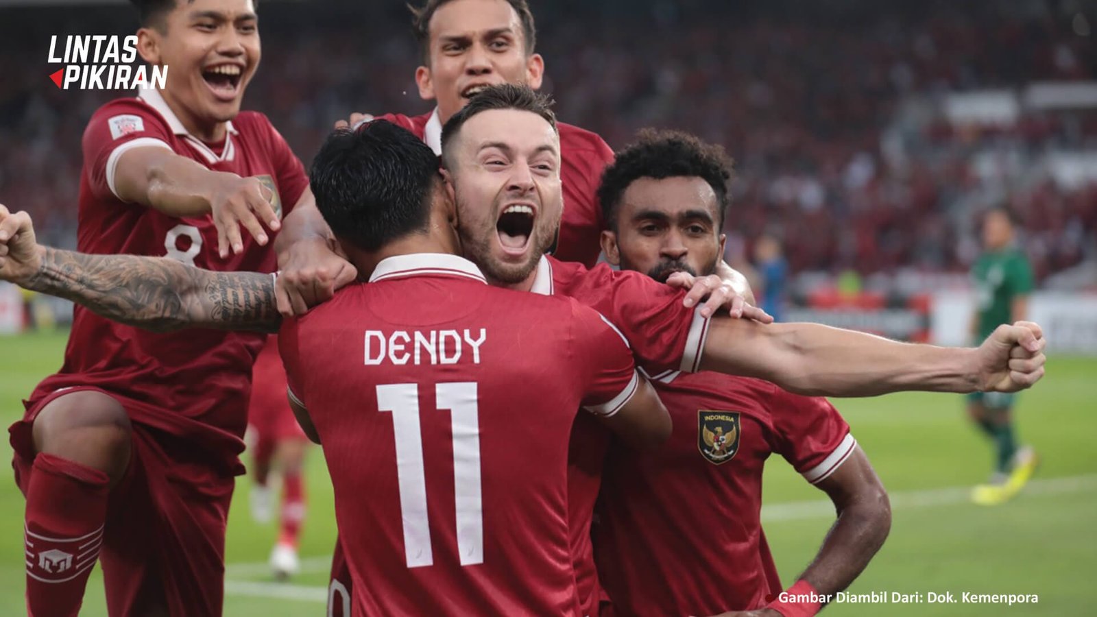 Selebrasi Salah Satu Pemain Andalan Timnas Sepakbola Indonesia (Gambar Diambil Dari Dok. Kemenpora)