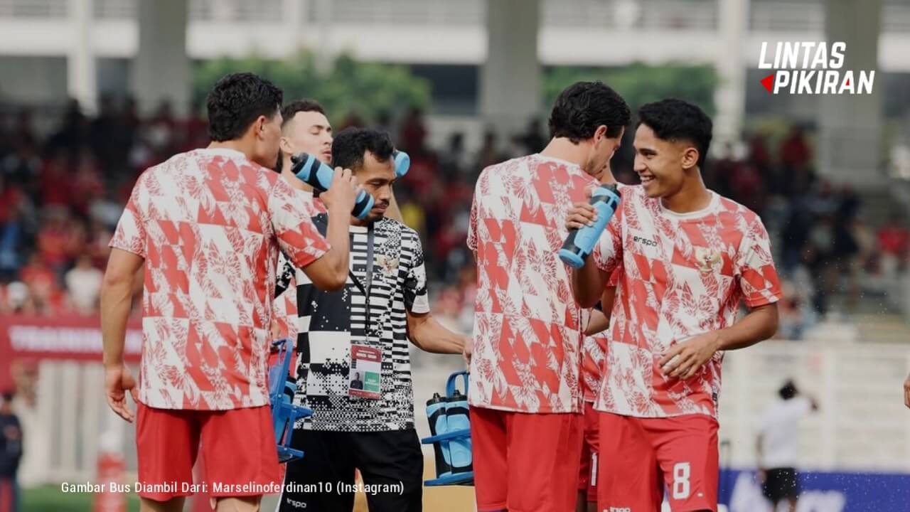 Tampilan Pemain Timnas Sepakbola Indonesia Saat Berlatih