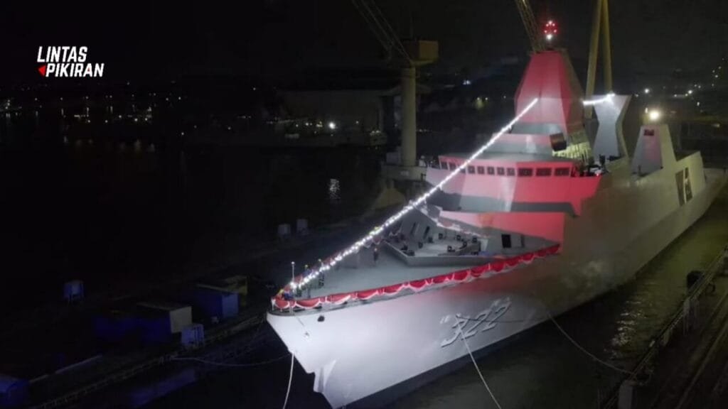 PROFIL KRI BALAPUTRADEWA 322: Kapal Fregate Kelas FMP Pertama Indonesia